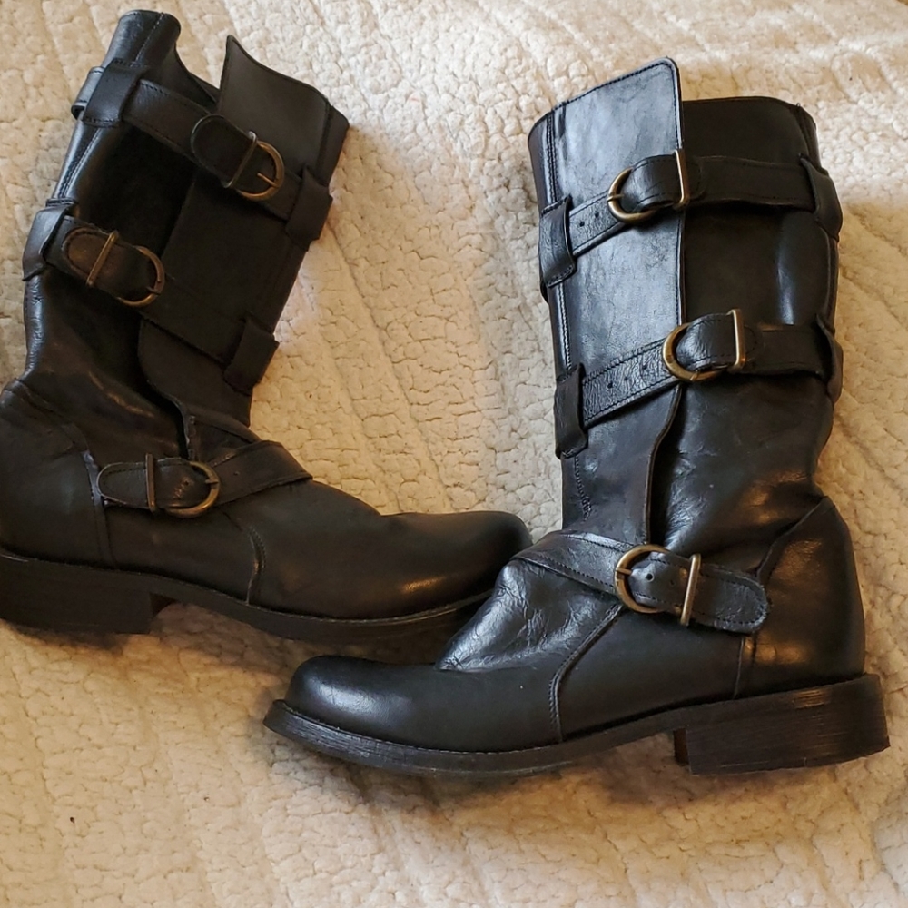 Steve Madden Boots - Picture 2 of 14